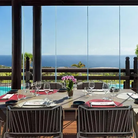 1 Bdr Partial Sea View Apartment